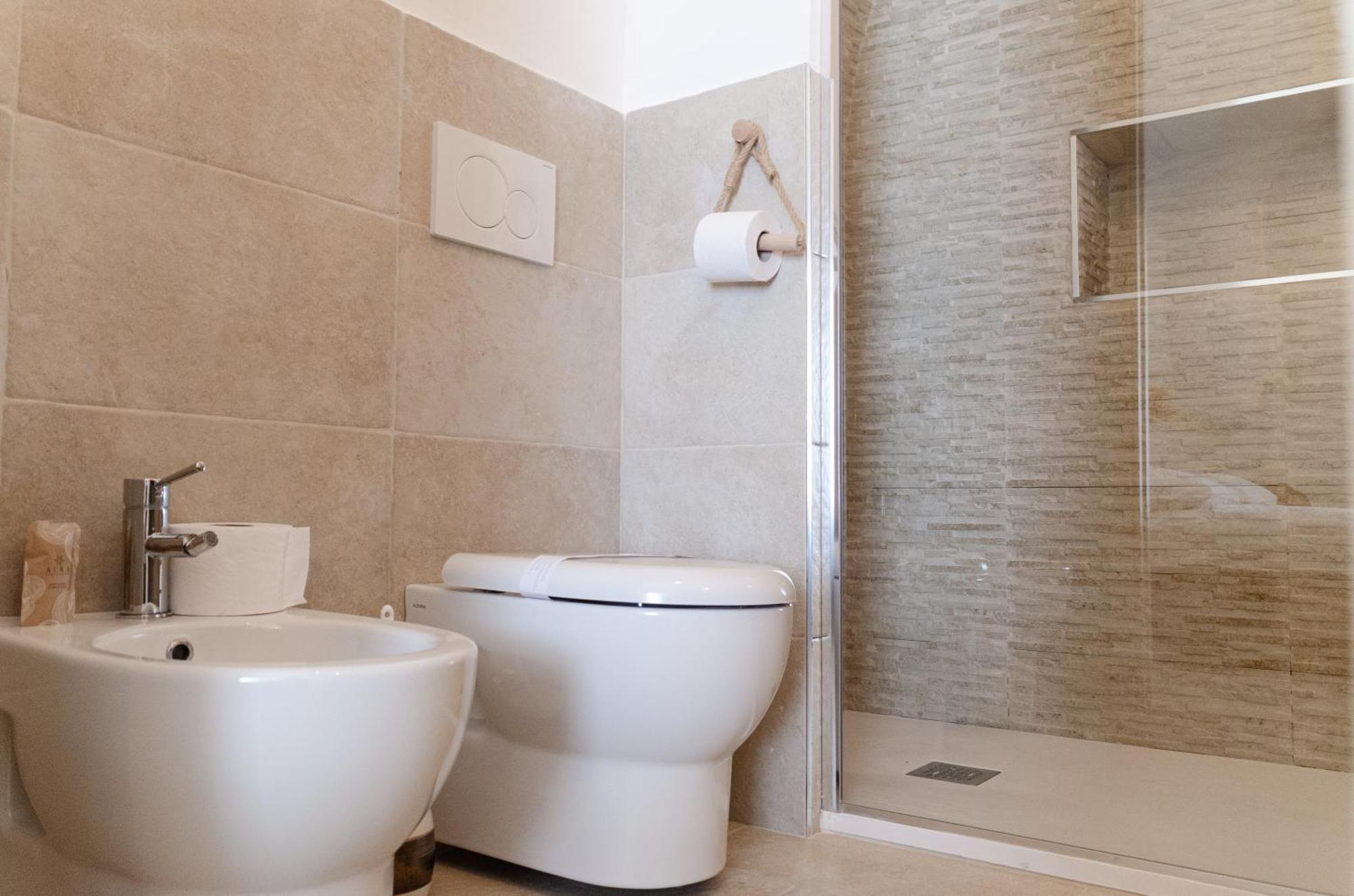 Aca Suite Luxury With Jacuzzi Adelfia Eksteriør billede